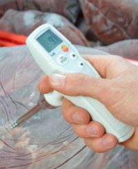 Термометр Testo 105 для пищевого сектора со стандартным измерительным наконечником