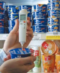 Термометр Testo 826-T4 инфракрасный с лазерным целеуказателем и проникающим пищевым зондом (оптика 6:1) (0563 8282)